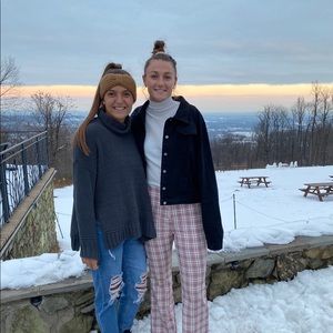 Meet your Posher, Antonia